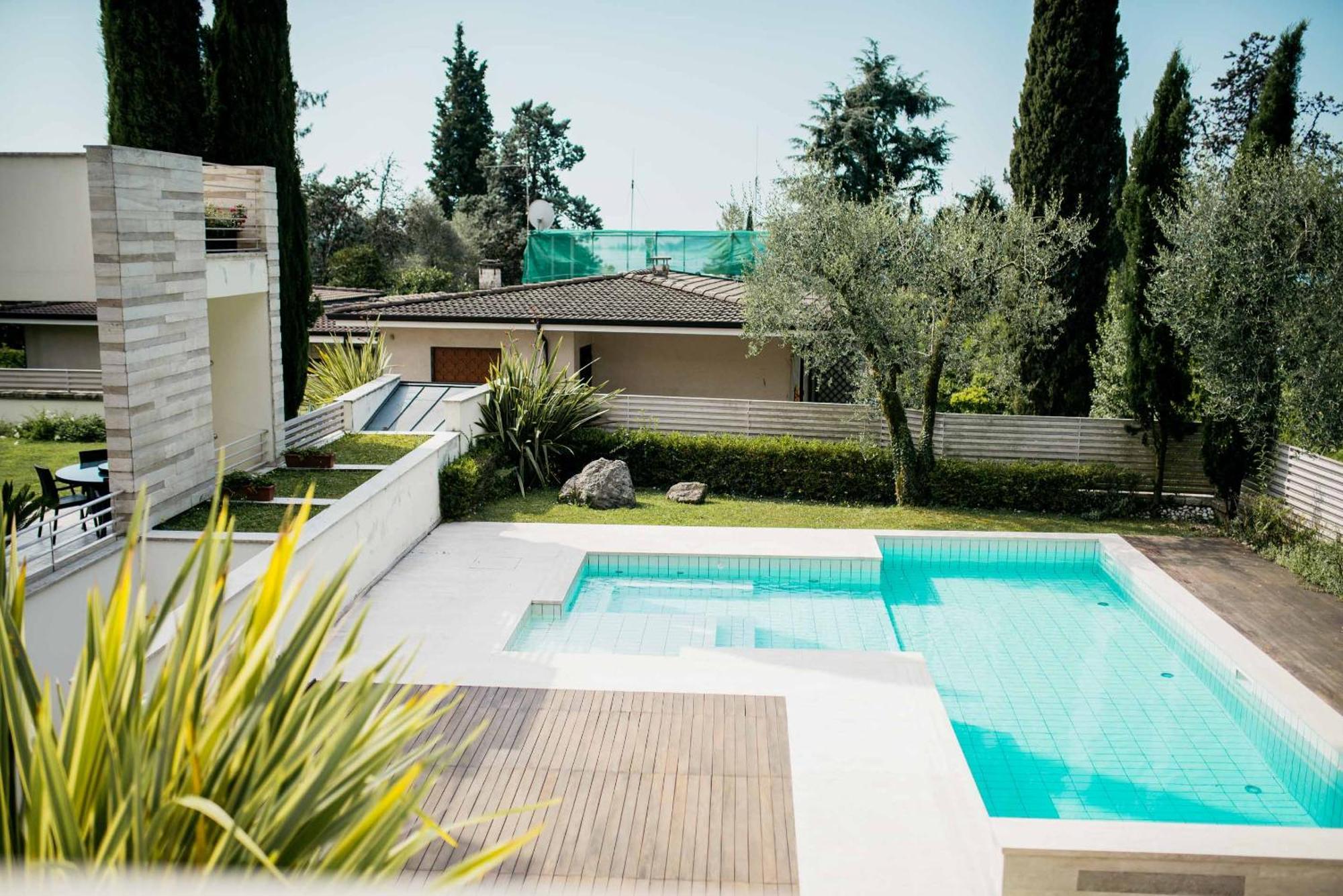 Casa Chiara Villa Gardone Riviera Exterior photo